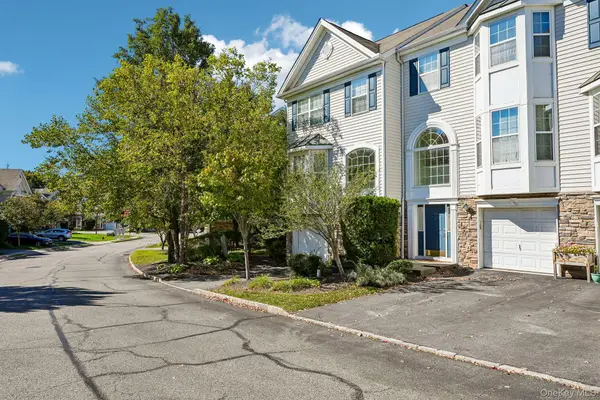 109 Barr Lane, Monroe, NY 10950
