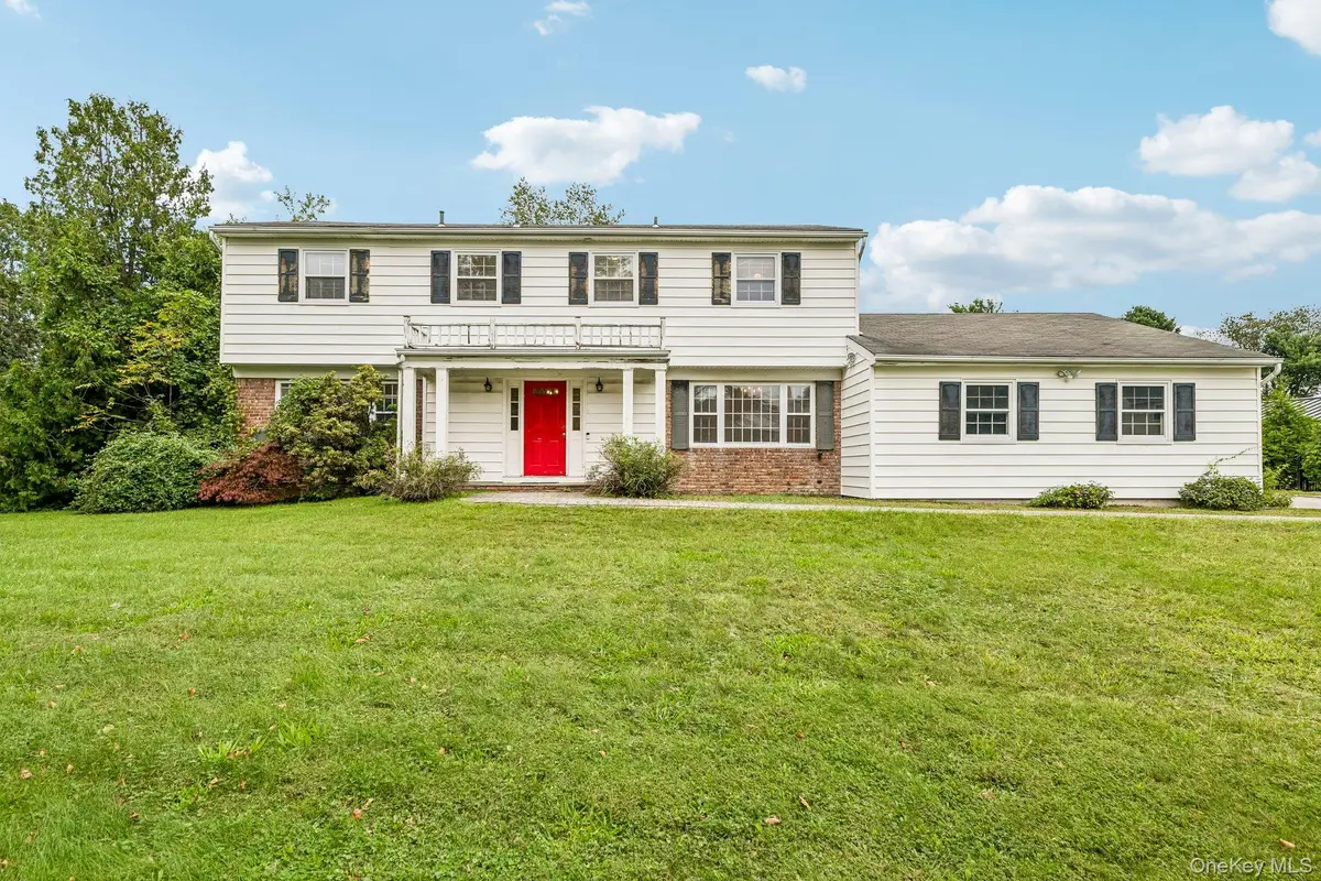 5 Edwin Lane, Huntington, NY 11743 - #1