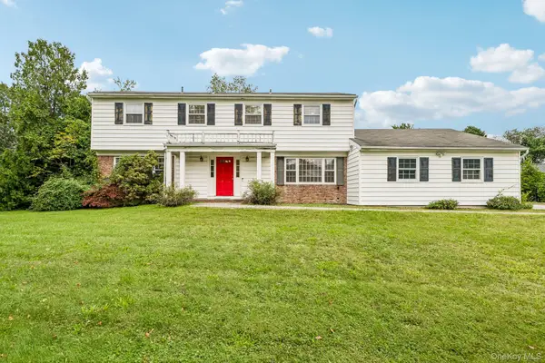 5 Edwin Lane, Huntington, NY 11743