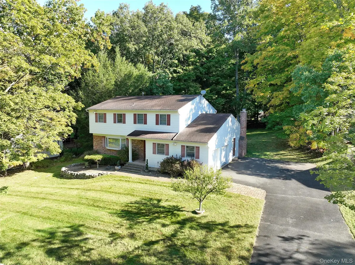 15 Haller Crescent, Spring Valley, NY 10977 - #1