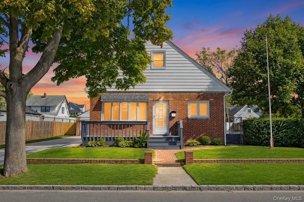 180 N 7th Street, Lindenhurst, NY 11757 - #1