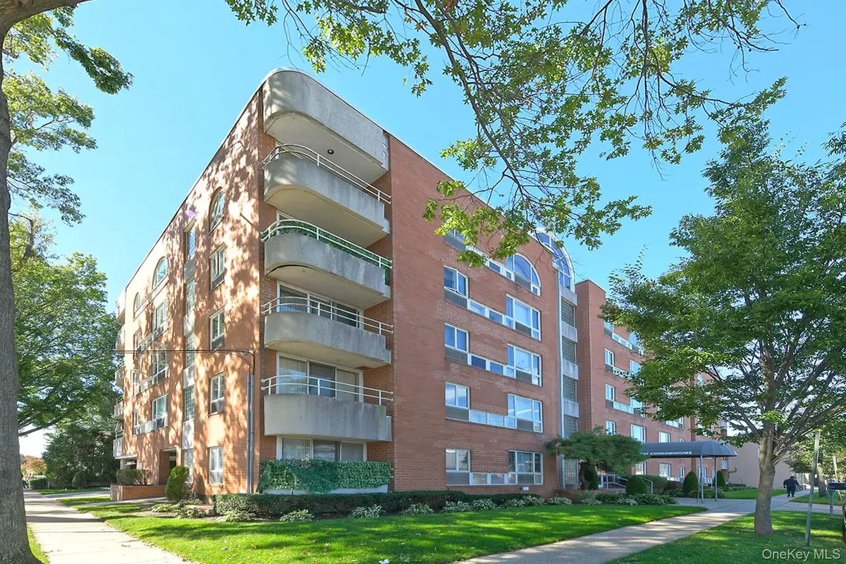 205 Mineola Boulevard #5I, Mineola, NY 11501 - #1