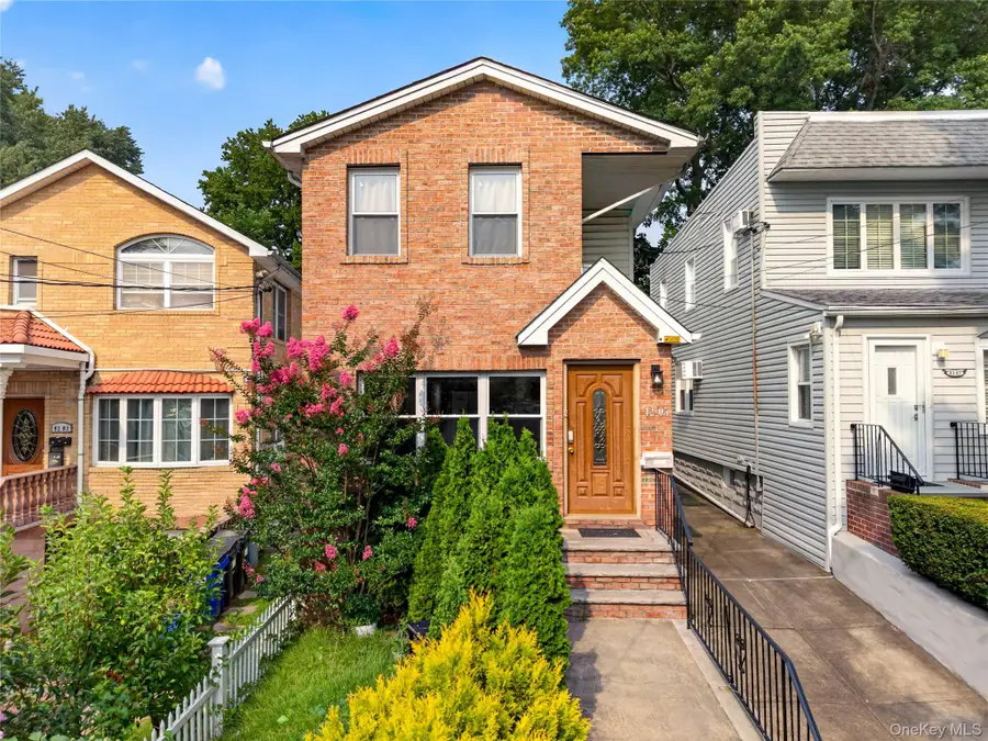 42-05 249th Street, Little Neck, NY 11363 - #2