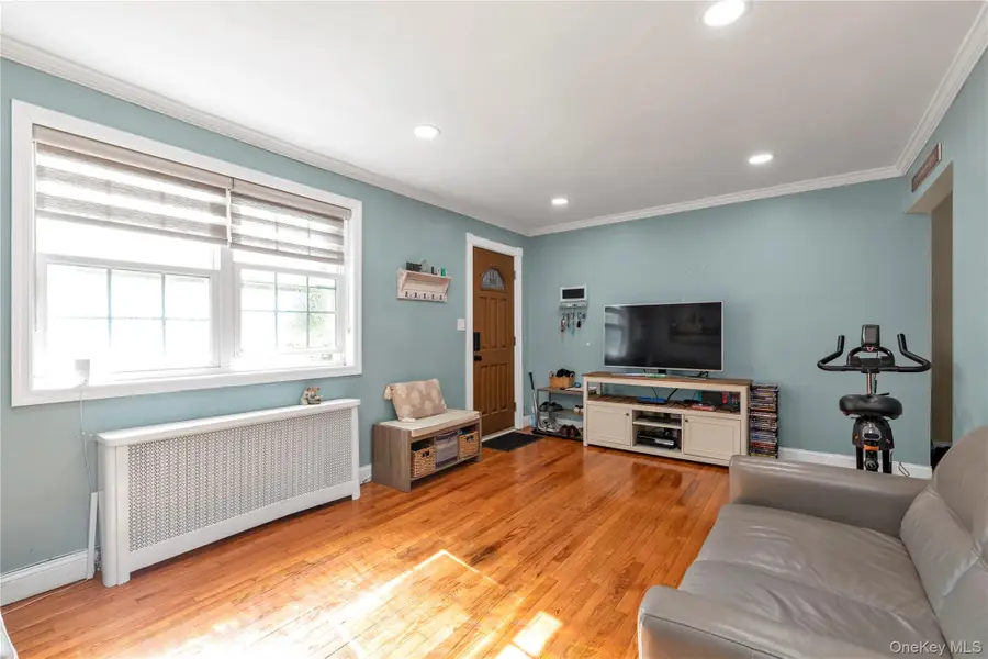 22221 69th Avenue #A, Oakland Gardens, NY 11364 - #2