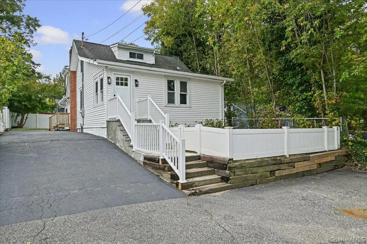 14 Corona Road, Sound Beach, NY 11789 - #1