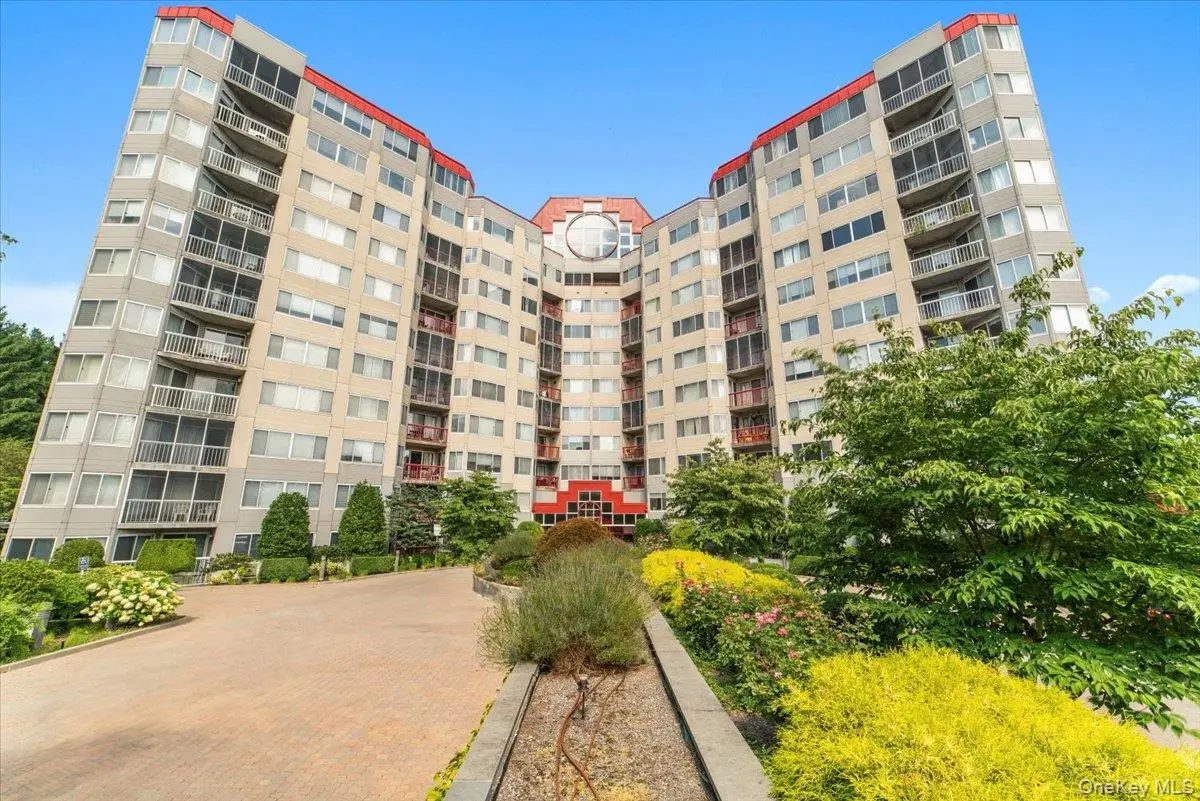 10 Stewart Place #9CE, White Plains, NY 10603 - #1