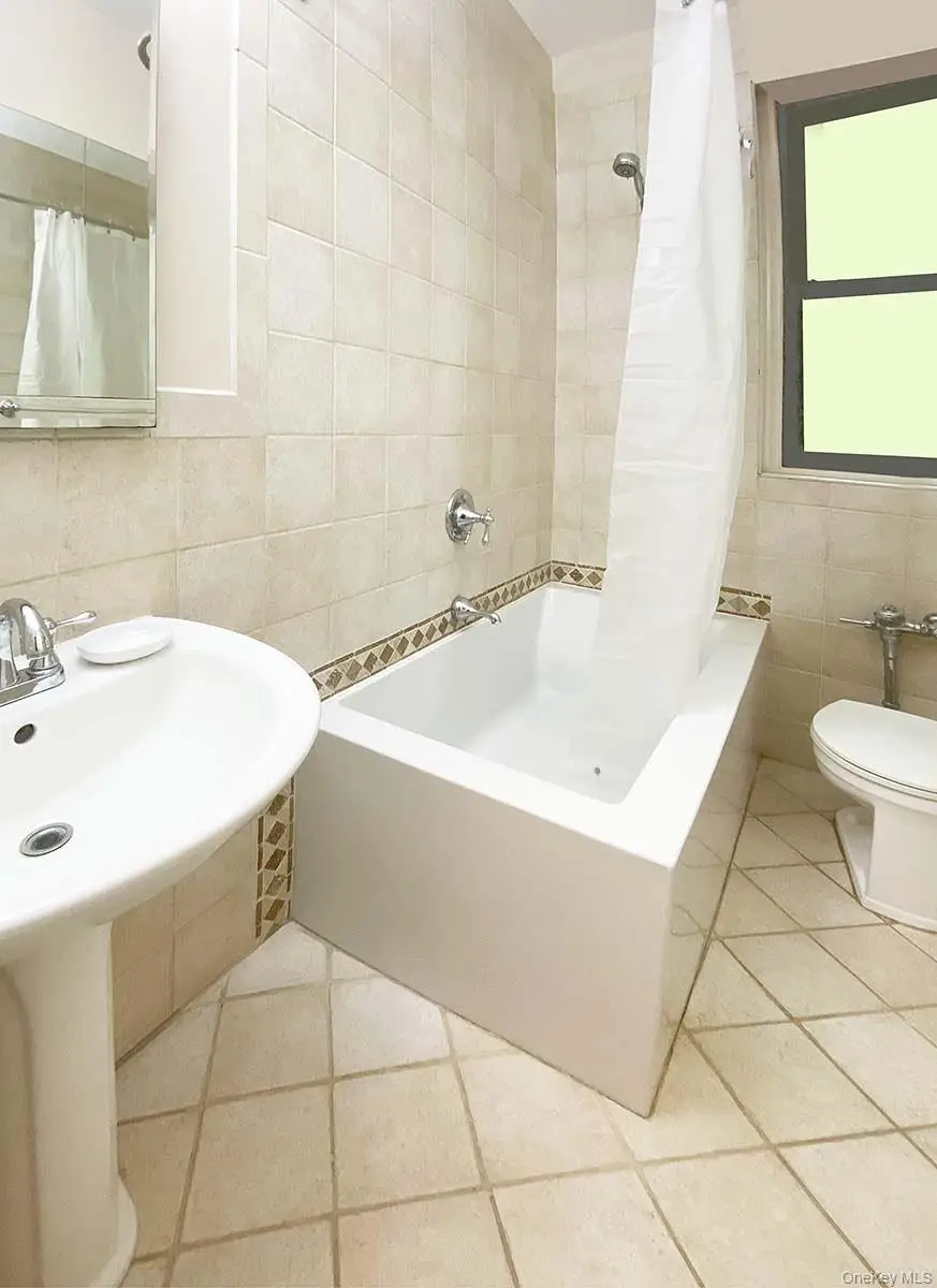 3017 Riverdale Avenue #2J, Bronx, NY 10463 - #3
