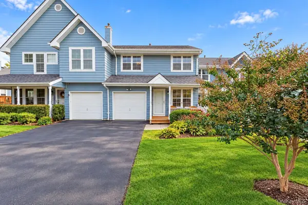 41 Maple Wing Drive, Central Islip, NY 11722