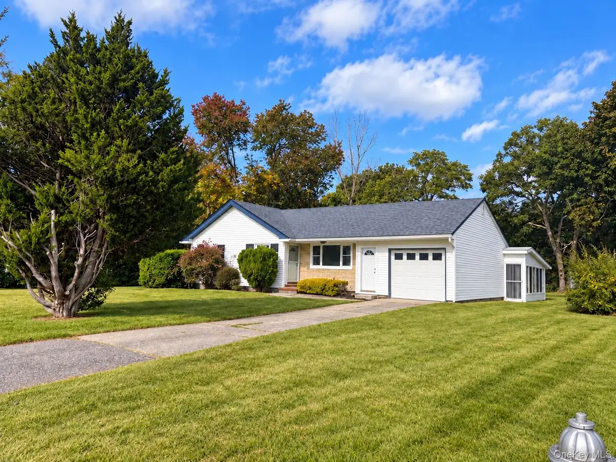 19 Franklin Avenue, Brentwood, NY 11717 - #1