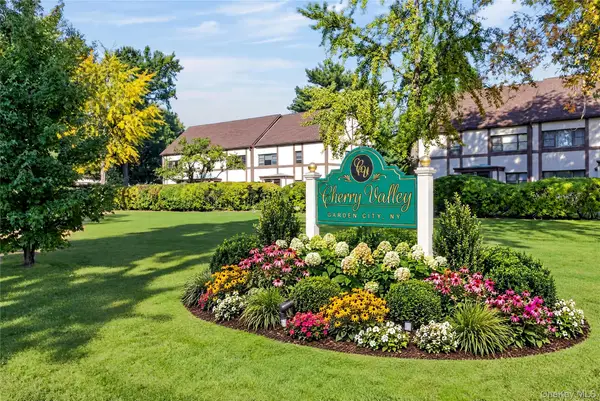 115 15th Street #C1, Garden City, NY 11530