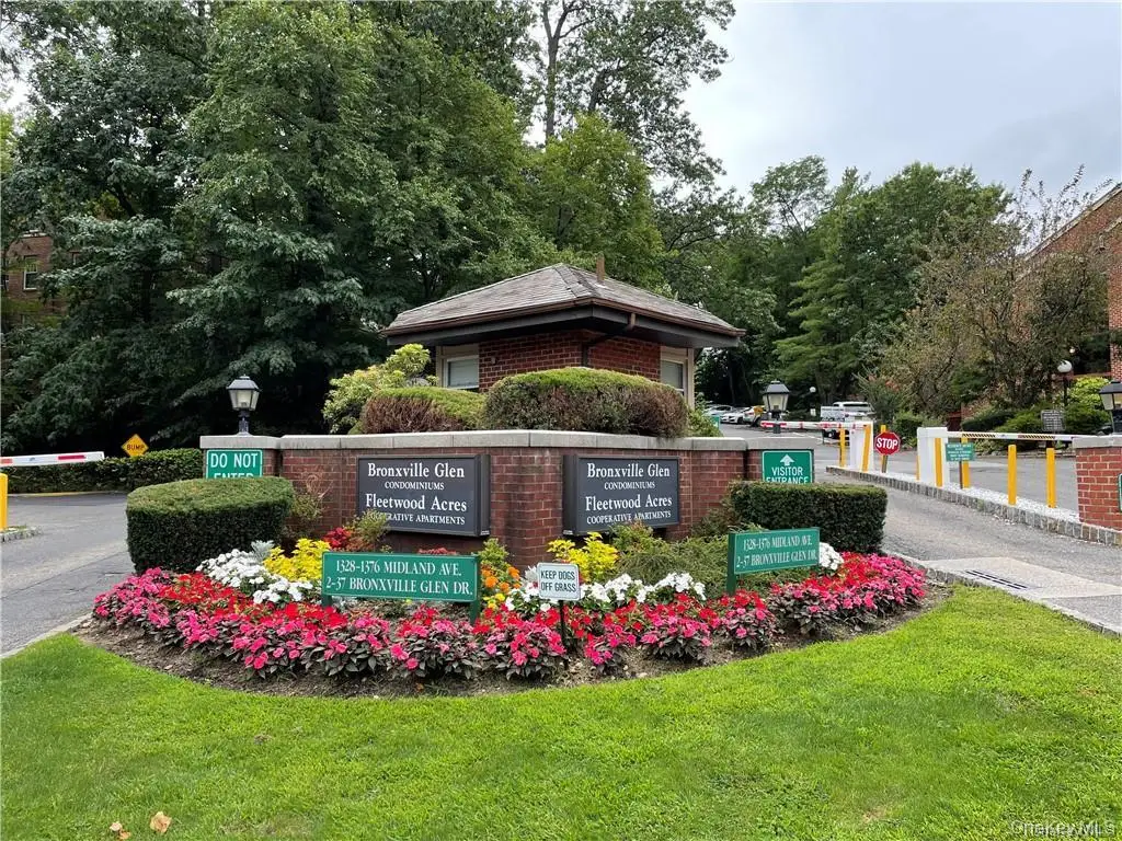 1374 Midland Avenue #402, Yonkers, NY 10708 - #1