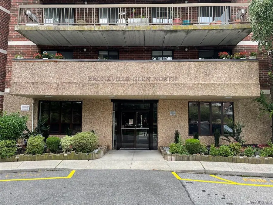 1374 Midland Avenue #402, Yonkers, NY 10708 - #2