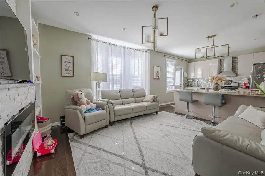 27 Otsego Street, Yonkers, NY 10704 - #3