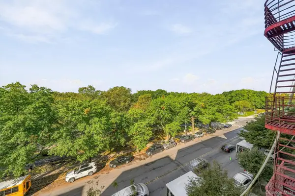 2160 Bronx Park E #5D, Bronx, NY 10462