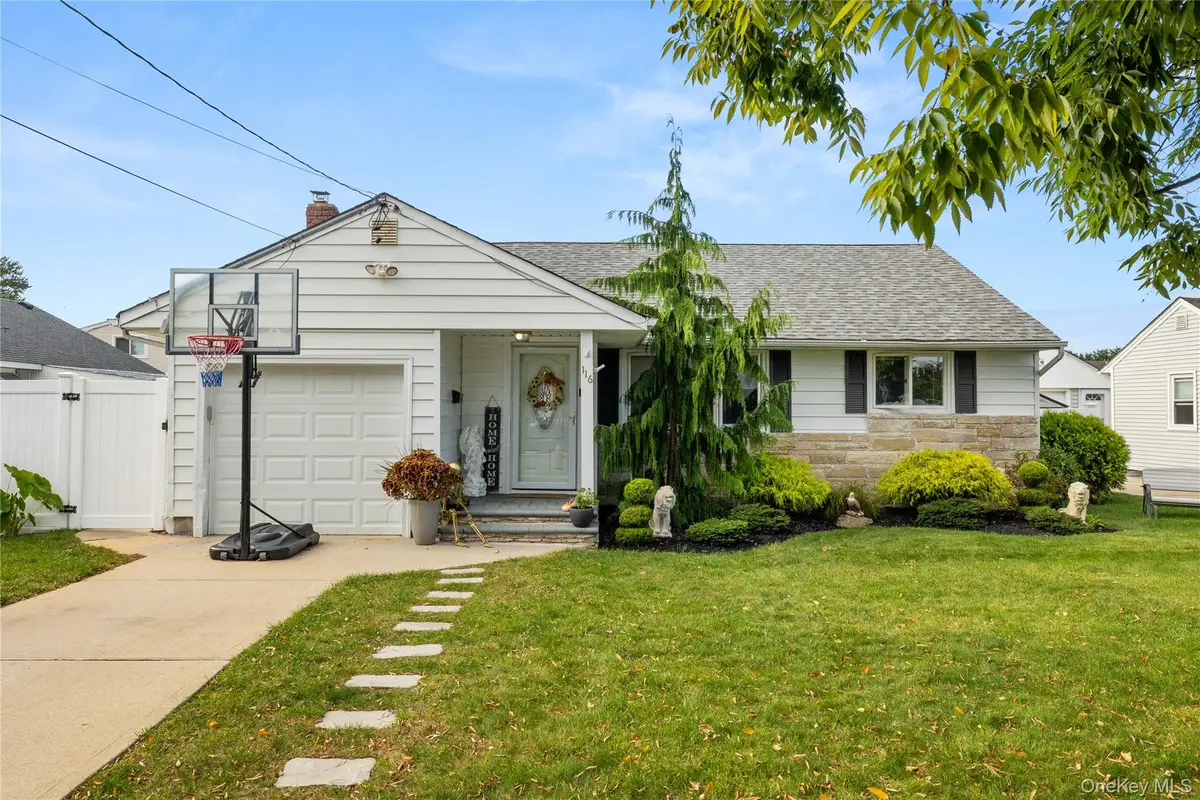 116 Massapequa Avenue, Massapequa, NY 11758 - #1