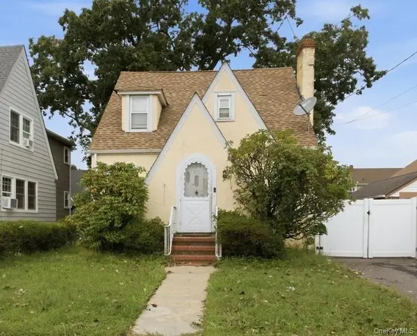 179 Crowell Street, Hempstead, NY 11550
