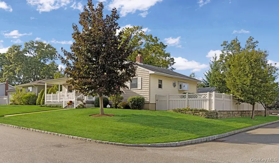 1040 4th Street, West Babylon, NY 11704 - #2