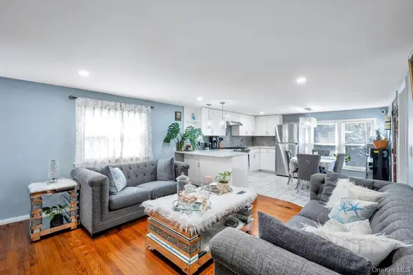 229 W Montauk Highway #87A, Hampton Bays, NY 11946
