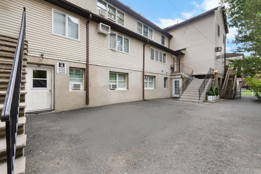 28 Calvert Drive #4, Monsey, NY 10952 - #3