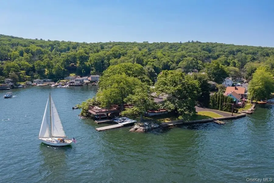 46 W Cove Road, Greenwood Lake, NY 10925 - #2
