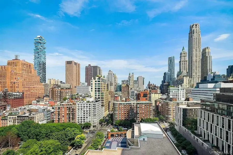 200 Chambers Street #17F, Manhattan, NY 10007 - #2