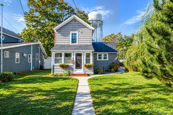 26 Nottingham Avenue, Patchogue, NY 11772