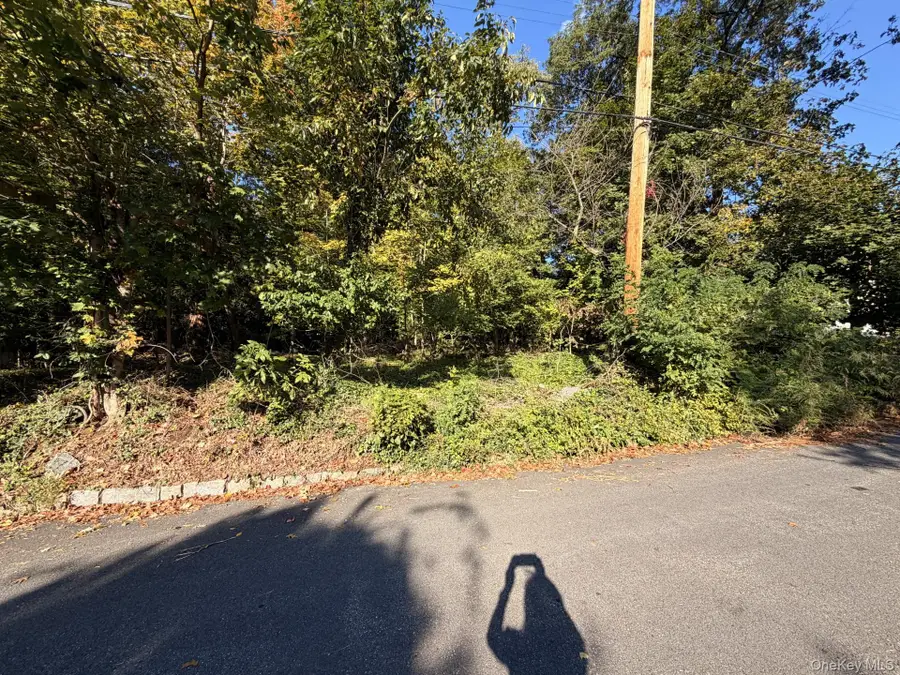 Glen Eagles Drive, Larchmont, NY 10538 - #3