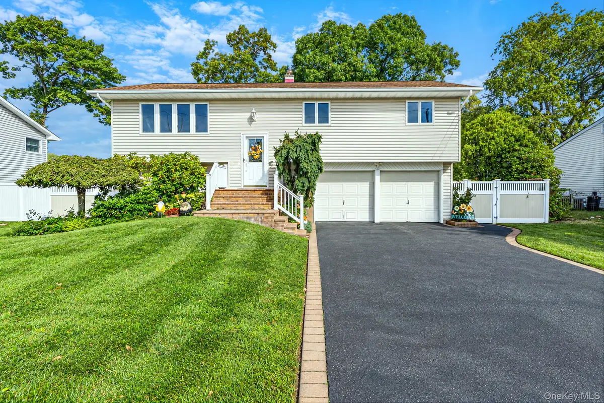 251 Manhasset Street, Islip Terrace, NY 11752 - #1