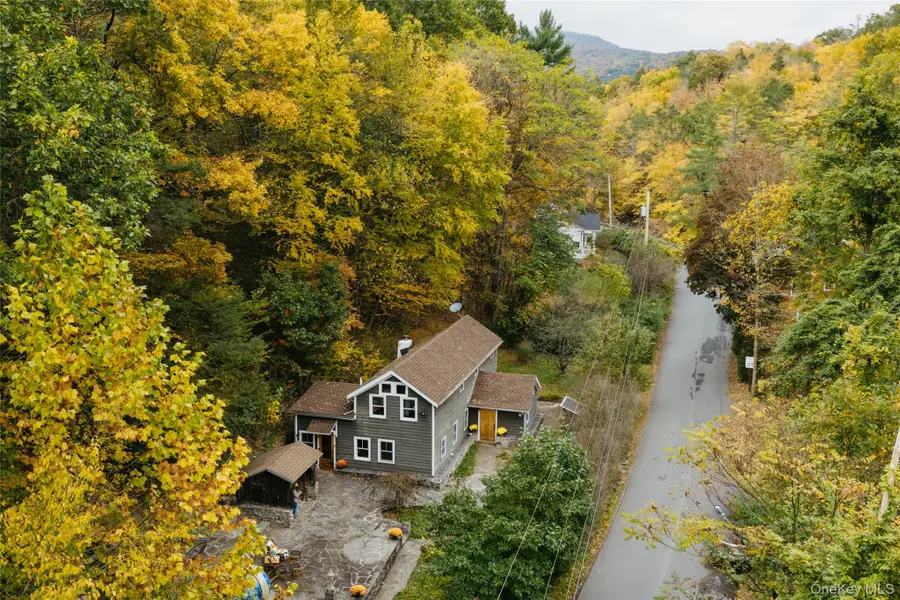 51 Hutchin Hill Road, Bearsville, NY 12409 - #2