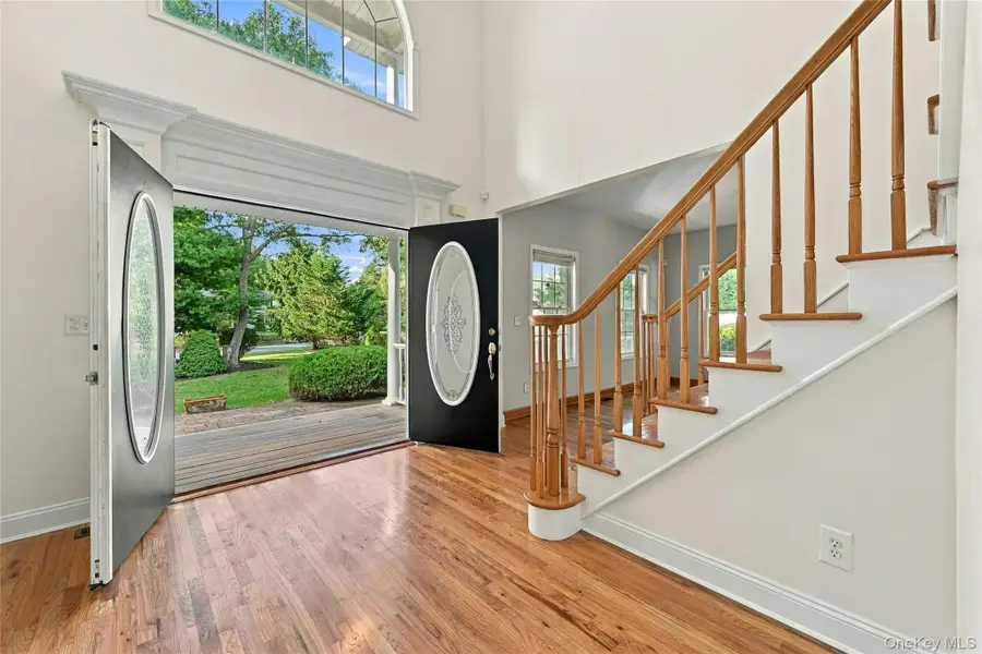 23 Moss Creek Lane, East Patchogue, NY 11772 - #2