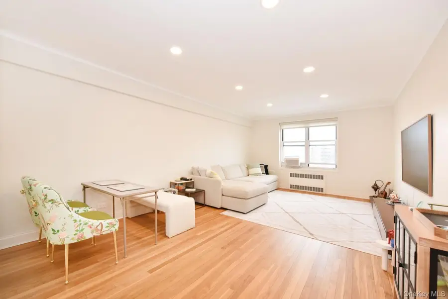 64-11 99 Street #418, Rego Park, NY 11374 - #3
