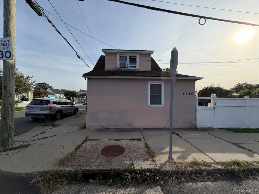 1485 Surprise Street, Elmont, NY 11003 - #3