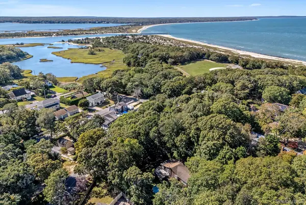 27 Maidstone Park Road, East Hampton, NY 11937