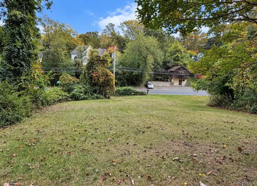 140 Hallock Landing Road, Rocky Point, NY 11778 - #3