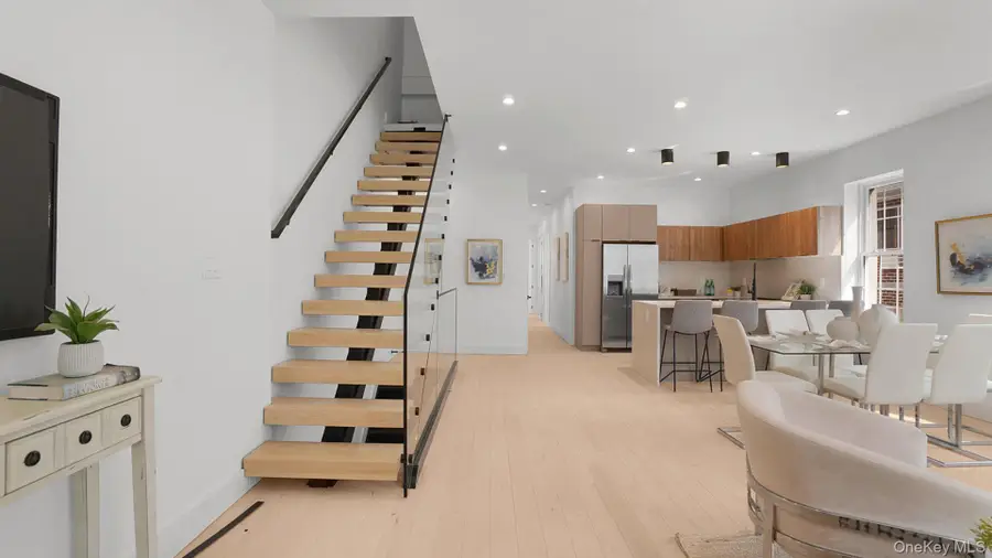 2424 Esplanade Avenue, Bronx, NY 10469 - #3