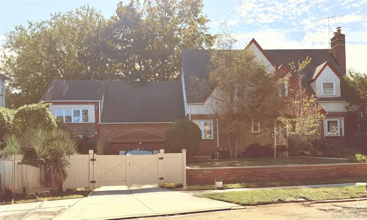 19402 109th Road, Saint Albans, NY 11412 - #1