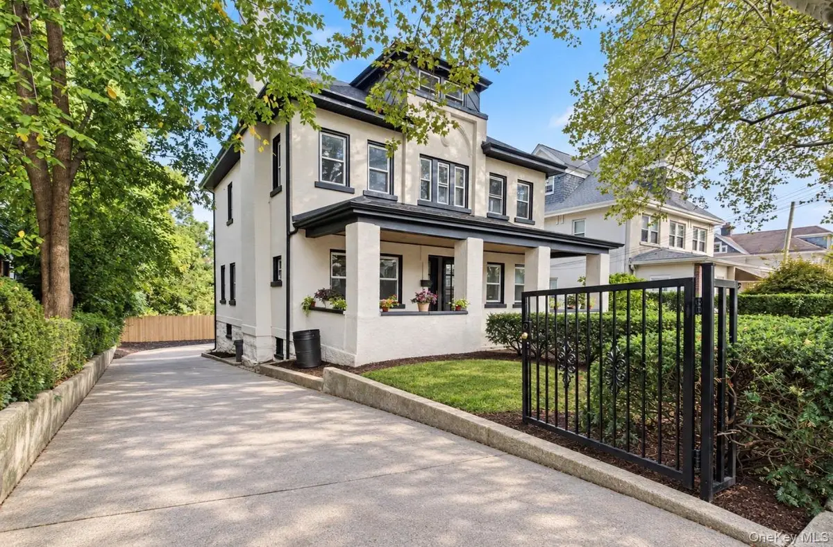 639 S 5th Avenue, Mount Vernon, NY 10550 - #1