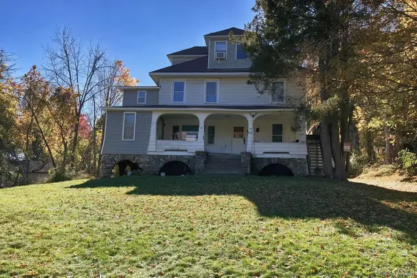 26 Summit Avenue, Harriman, NY 10926