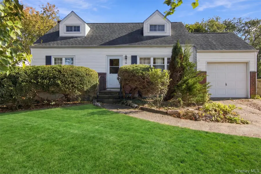 17 Continental Drive, Selden, NY 11776 - #2