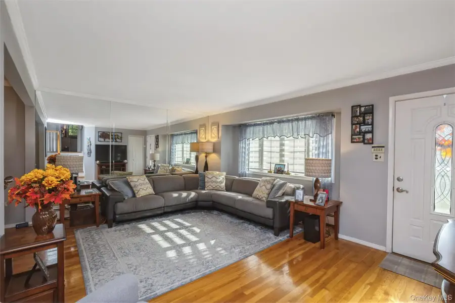 32 Ramsey Road, Commack, NY 11725 - #2