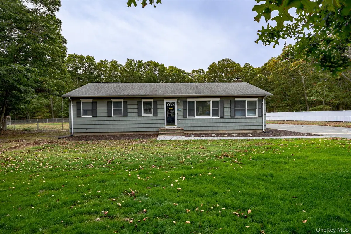 154 E Woodside Avenue, Patchogue, NY 11772 - #1