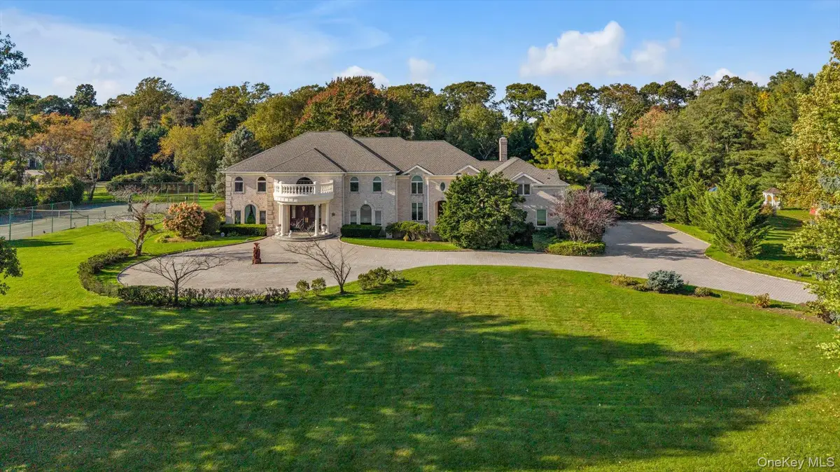 11 Polo Drive, Old Westbury, NY 11568 - #1