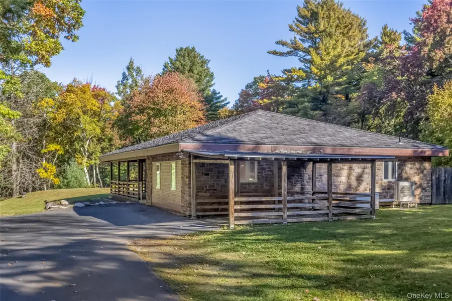 296 Circle Road, Cragsmoor, NY 12420 - #2