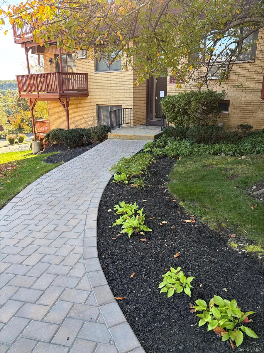 253 Richard Court, Pomona, NY 10970 - #3