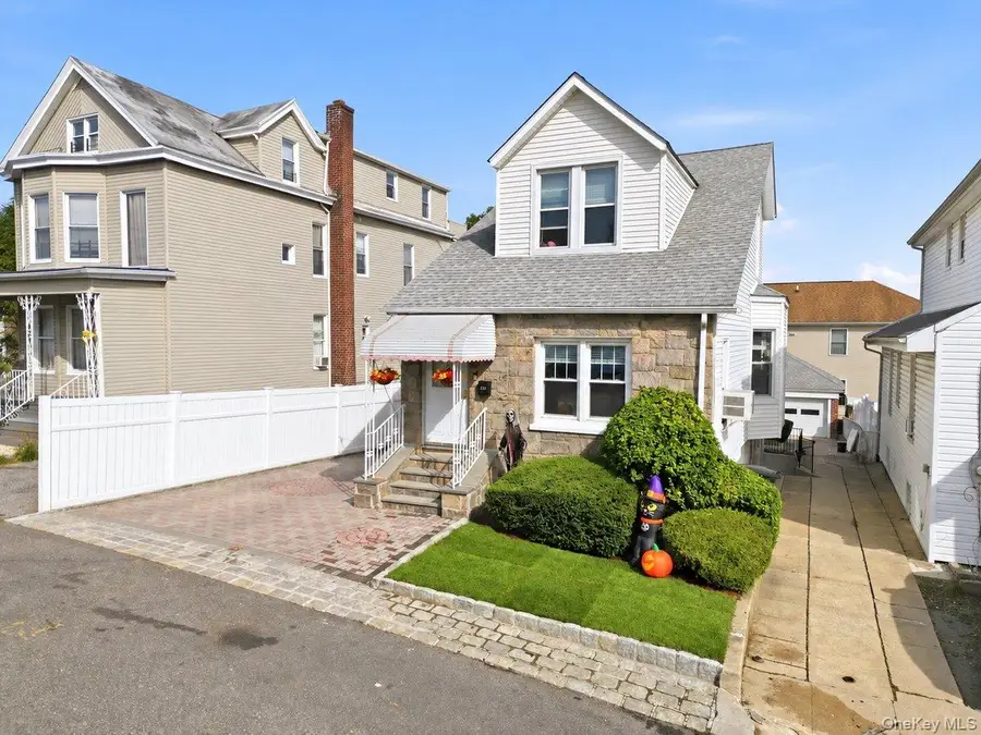 221 Edgewood Avenue, Yonkers, NY 10704 - #2