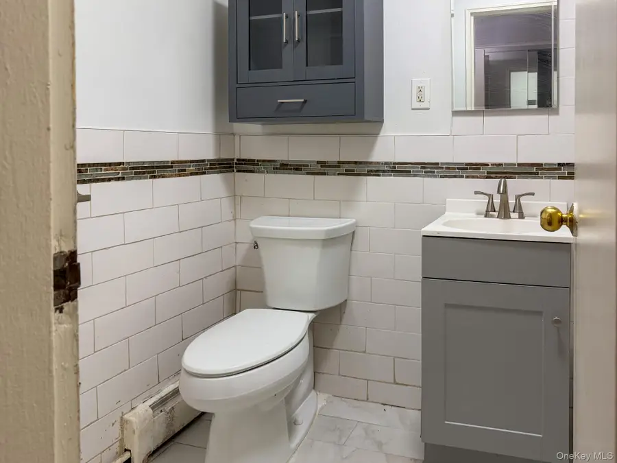 222 Smith #3B, Freeport, NY 11520 - #2
