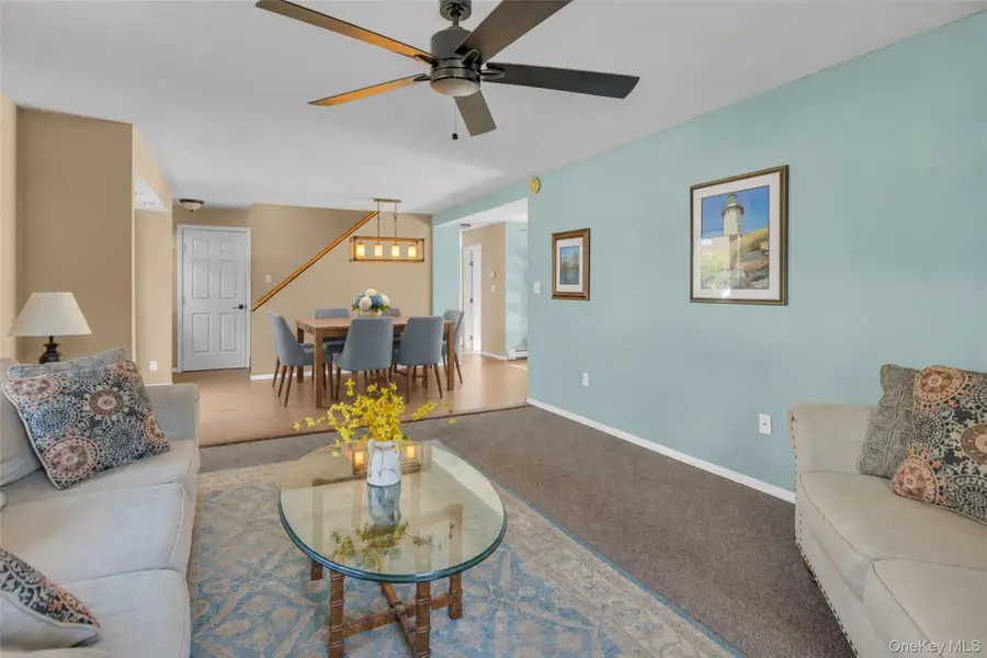301 Lynn Avenue, East Northport, NY 11731 - #3