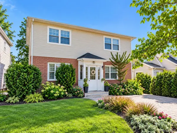 54 Marwood Road N, Port Washington, NY 11050