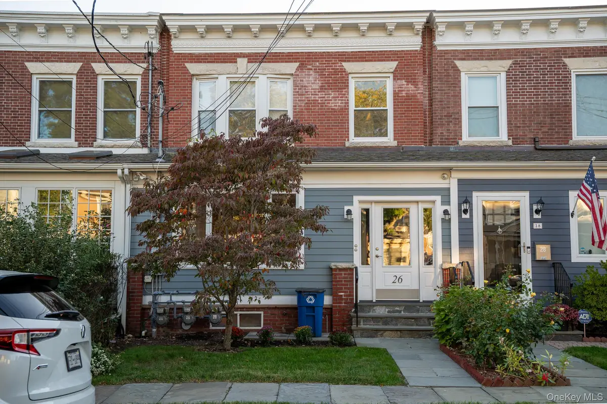 26 Pratt Street, New Rochelle, NY 10801 - #1
