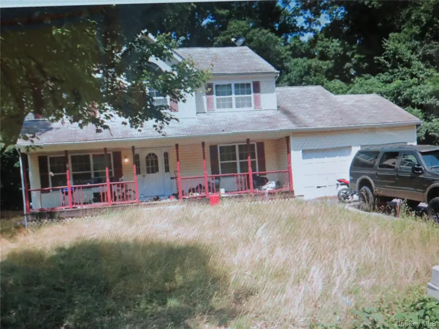2 Ord Court, Middle Island, NY 11953 - #3